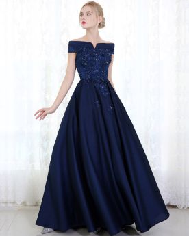 Appliques Bridesmaid Evening Dress For Party Empire Long Charming Off The Shoulder